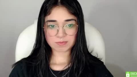 Snapshot of misha__sweet__27 chatting on October 22, 5:19 am misha online show from October 22, 5:19 am