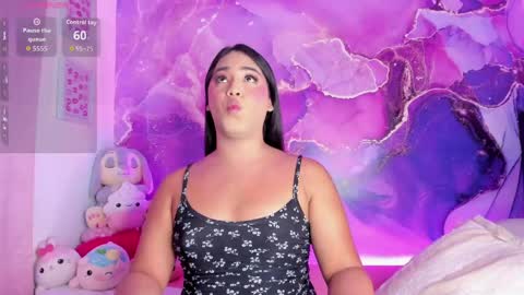 Snapshot of mishelbubble chatting on April 21, 2:48 am mishelbubble online show from April 21, 2:48 am