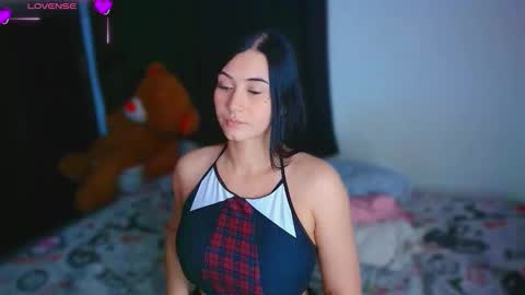 Snapshot of mishukitty chatting on December 2, 1:00 am jazz online show from December 2, 1:00 am