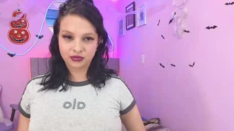 Snapshot of misofialeal chatting on October 30, 6:41 pm misofialeal online show from October 30, 6:41 pm