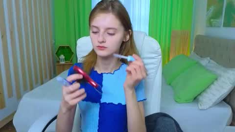 Alisa NONNUDE online show from January 15, 11:48 am