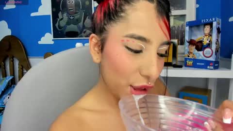 Allison online show from February 13, 2:45 am