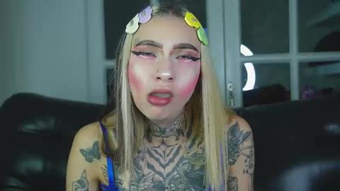 miss___angel online show from February 28, 10:38 am