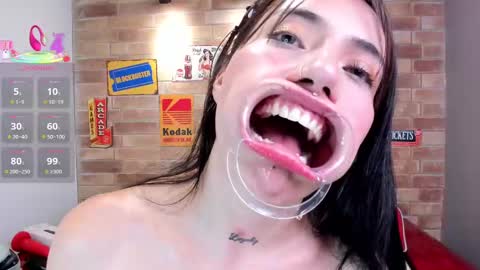 Charlotte online show from March 6, 12:21 am