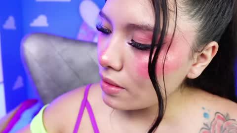 Snapshot of miss___sara chatting on May 4, 6:26 pm Sara online show from May 4, 6:26 pm