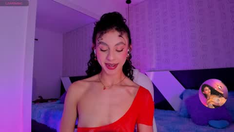 Snapshot of miss__charlotte_ chatting on November 26, 12:44 am Charlotte online show from November 26, 12:44 am