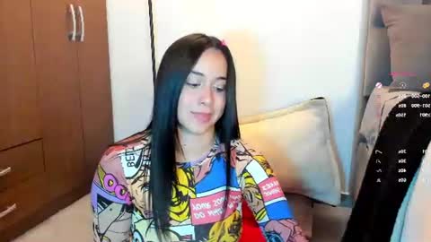 miss__jones_ online show from June 22, 3:25 am