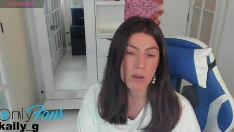 Snapshot of miss_adams01 chatting on April 17, 6:33 pm miss_adams01 online show from April 17, 6:33 pm