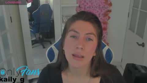 Snapshot of miss_adams01 chatting on June 20, 9:50 pm miss_adams01 online show from June 20, 9:50 pm