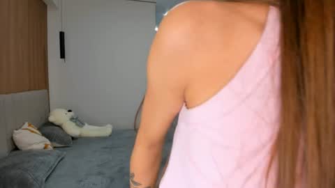 Snapshot of miss_algel chatting on June 19, 9:57 am Katrin online show from June 19, 9:57 am