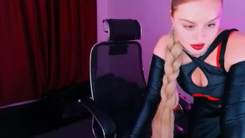 miss_alice_silver online show from November 30, 3:16 pm