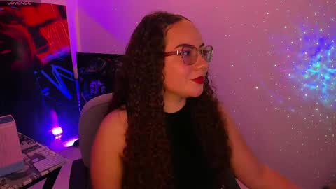 Snapshot of miss_alisse chatting on May 11, 2:28 am miss_alisse online show from May 11, 2:28 am