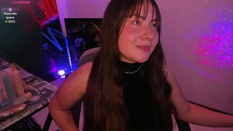 Snapshot of miss_alisse chatting on May 26, 7:04 am miss_alisse online show from May 26, 7:04 am