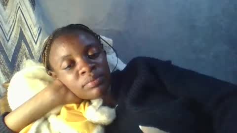 Snapshot of miss_belllo chatting on March 6, 1:16 am miss_belllo online show from March 6, 1:16 am