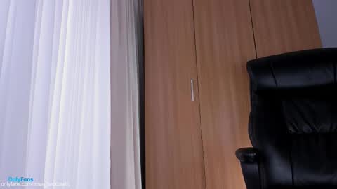 Snapshot of miss_boobtastic chatting on October 9, 10:24 am Ivy online show from October 9, 10:24 am