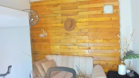 Snapshot of miss_brenda_ chatting on November 3, 2:46 am Camila online show from November 3, 2:46 am