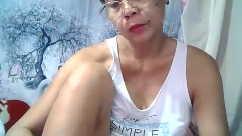 Snapshot of miss_capricorn chatting on October 17, 1:25 pm miss_capricorn online show from October 17, 1:25 pm