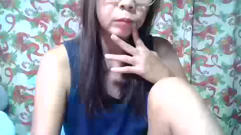 miss_capricorn online show from December 18, 7:31 pm