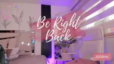 Catalina online show from October 3, 11:40 am