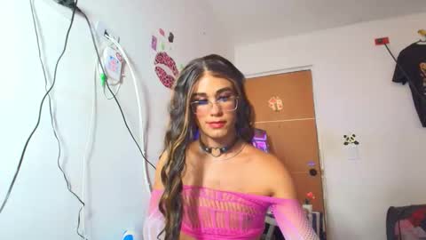 miss_channellx online show from May 16, 5:48 am