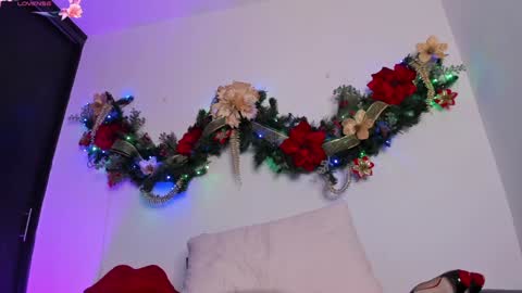 Charlize online show from December 30, 12:00 am