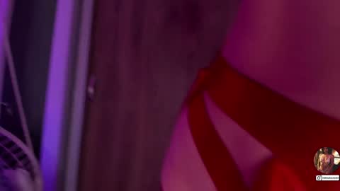 Snapshot of miss_charlotte77 chatting on May 23, 3:56 am Charlotte online show from May 23, 3:56 am