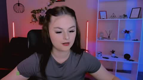 Snapshot of miss_courtney chatting on May 25, 8:53 am miss_courtney online show from May 25, 8:53 am