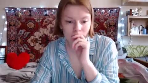 Elis online show from February 12, 12:12 pm