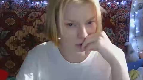 Elis online show from September 26, 1:26 pm