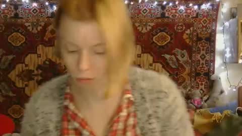 Elis online show from October 20, 11:10 am