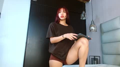 emma online show from February 23, 7:44 pm