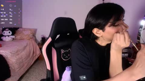 Snapshot of miss_hikikomori chatting on November 3, 3:52 am Asami online show from November 3, 3:52 am