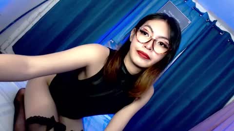 miss_hornydoll online show from December 15, 12:38 pm