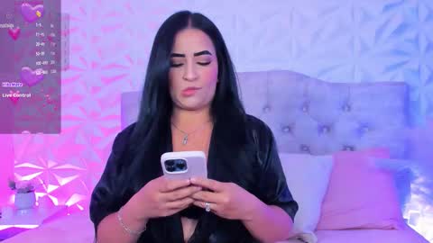 Snapshot of miss_ivy4 chatting on March 1, 2:24 am Ivy online show from March 1, 2:24 am