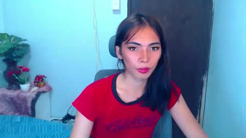 julie online show from June 5, 6:52 am