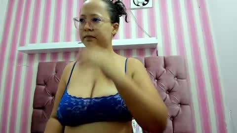 Snapshot of miss_kattya_ chatting on June 21, 11:57 am miss_kattya_ online show from June 21, 11:57 am