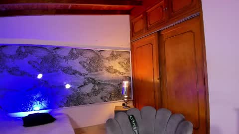 Snapshot of miss_khalifadoll chatting on May 16, 4:31 am miss_khalifadoll online show from May 16, 4:31 am