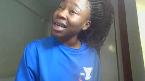 Snapshot of miss_kiarrafit chatting on November 29, 1:52 am Miss Kiarrafit online show from November 29, 1:52 am