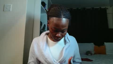 Miss Kiarrafit online show from March 9, 6:28 am