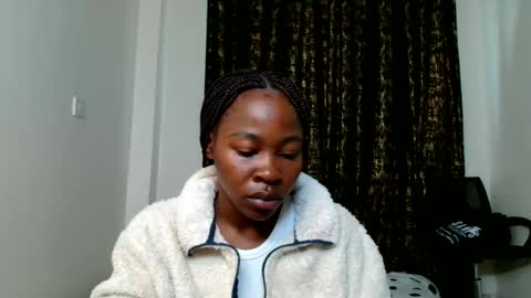 Miss Kiarrafit online show from May 26, 7:15 am