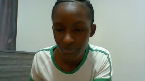 Snapshot of miss_kiki7 chatting on October 21, 6:47 am kiki online show from October 21, 6:47 am
