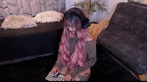 Snapshot of miss_koko_ chatting on October 27, 11:52 pm Miss koko online show from October 27, 11:52 pm