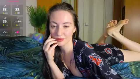 Laura online show from July 18, 9:46 am