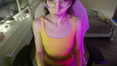 Snapshot of miss_lina_dream chatting on July 8, 7:51 pm Miss Lina online show from July 8, 7:51 pm