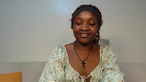 Snapshot of miss_lofti chatting on October 24, 8:05 pm Lofti online show from October 24, 8:05 pm