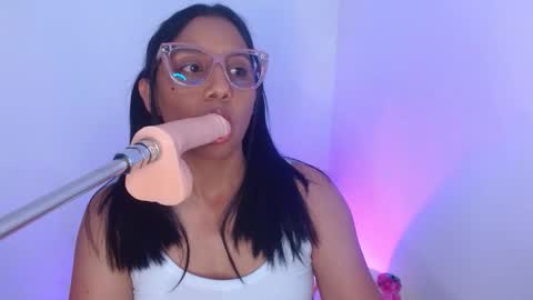 LONDON online show from September 26, 9:35 am