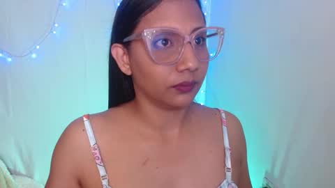 LONDON online show from October 1, 7:47 am