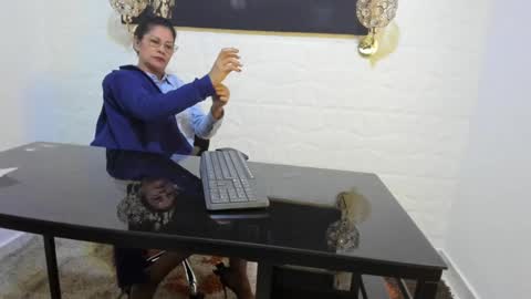 Snapshot of miss_lucero1 chatting on February 3, 10:58 am lucero online show from February 3, 10:58 am
