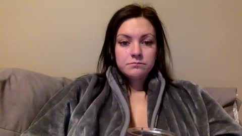 Snapshot of miss_maci_xo chatting on February 11, 11:43 am Maci online show from February 11, 11:43 am