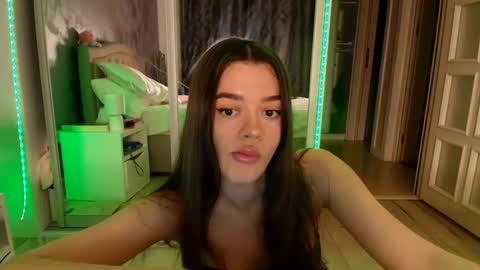 Snapshot of miss_medyson chatting on November 18, 3:49 pm miss_medyson online show from November 18, 3:49 pm